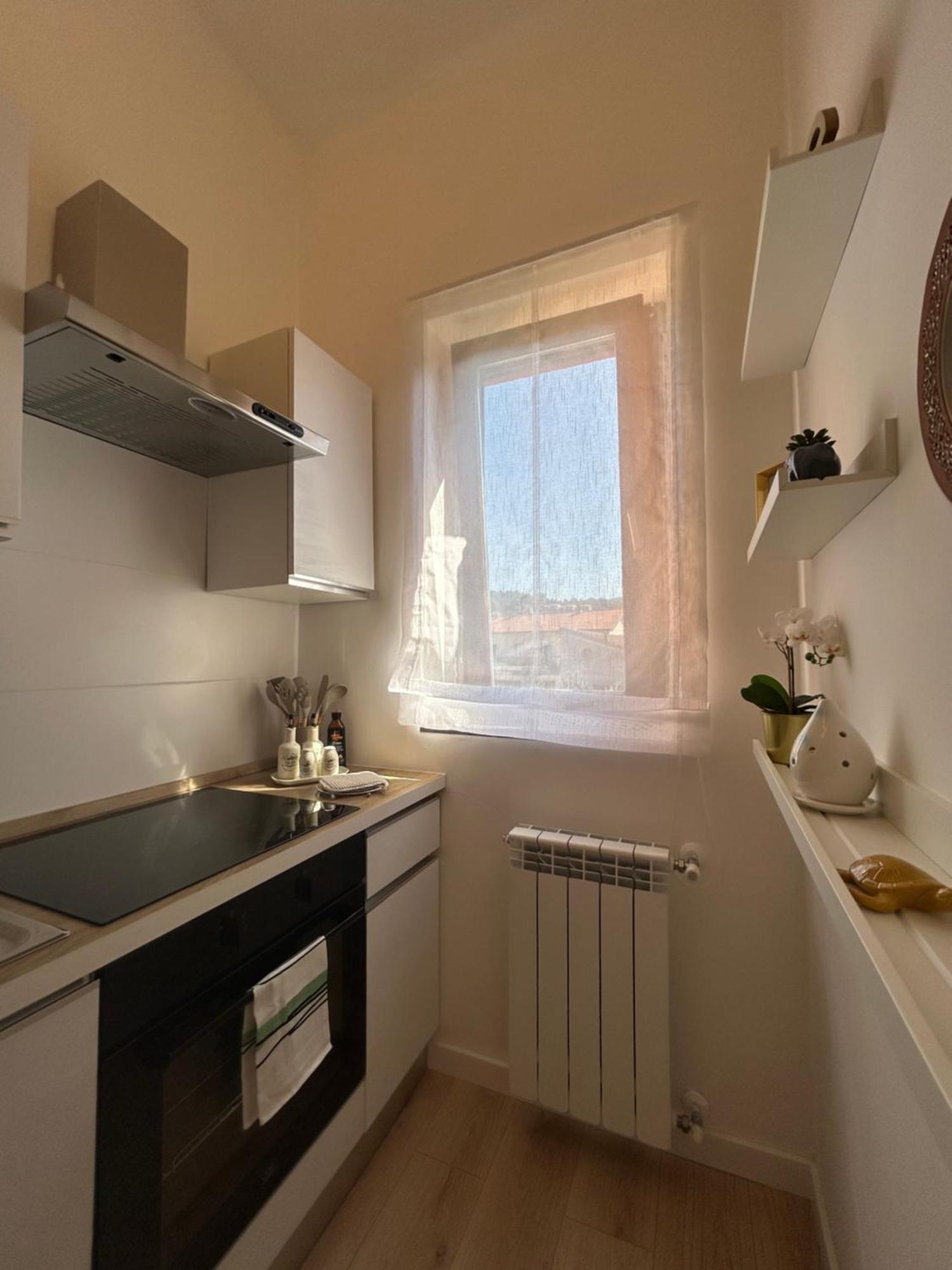 V&C Home Rental Specialist Appartamenti Fronte Lago Maggiore Germignaga Extérieur photo